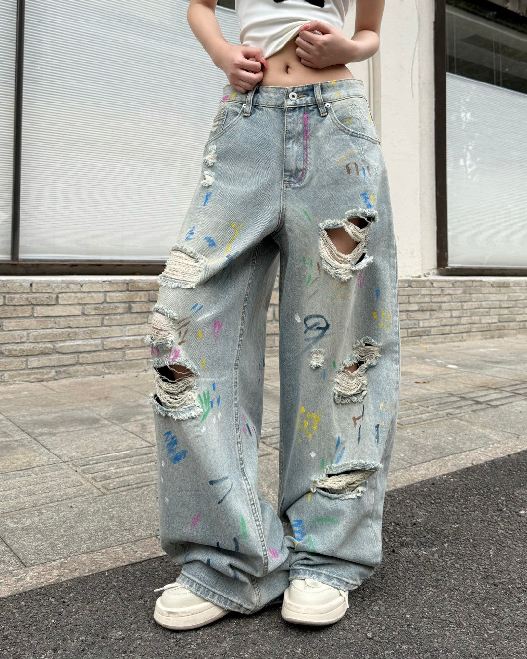 STEP BLOCK MT064 Graffiti Distressed Baggy Jeans - Light Washed Denim