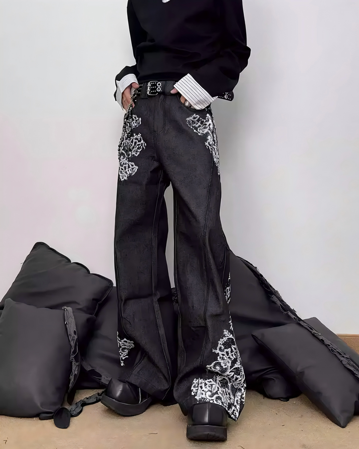 STEP BLOCK MT045 vintage black washed baggy jeans with white floral embroidery